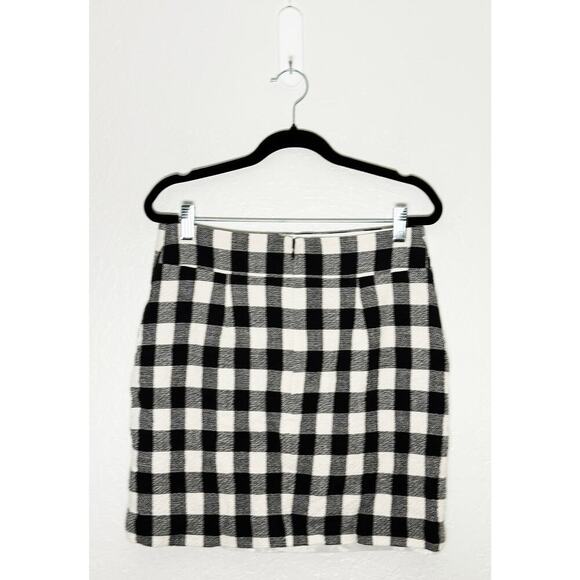 Veronica Beard Women's Arezzo Buffalo Plaid Mini Skirt Black White Front Pockets - Picture 3 of 10